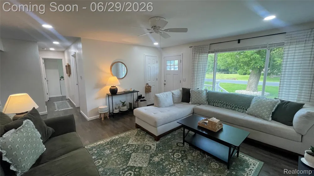 2966 Burlington Drive Buena Vista Charter Township, MI 48601
