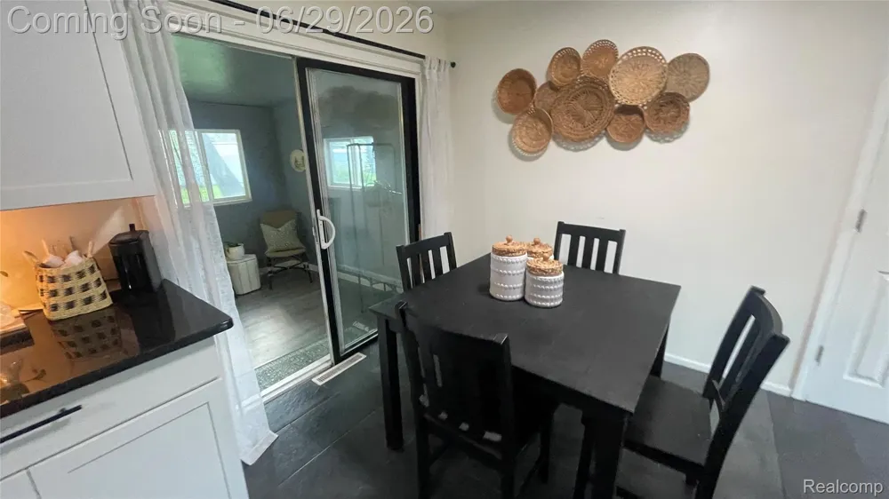 2966 Burlington Drive Buena Vista Charter Township, MI 48601