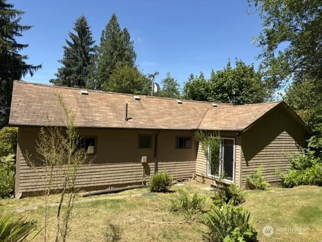 478 South Shore Road Quinault, WA 98575