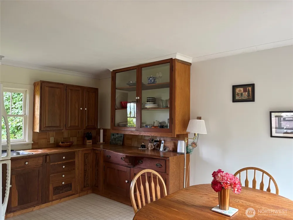 478 South Shore Road Quinault, WA 98575