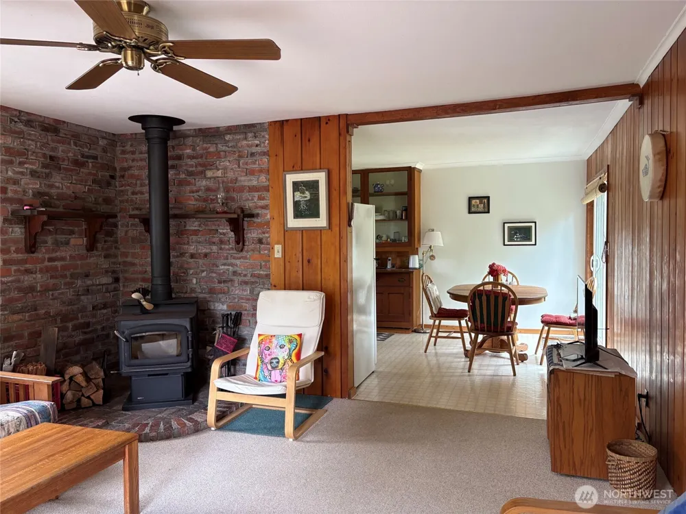 478 South Shore Road Quinault, WA 98575