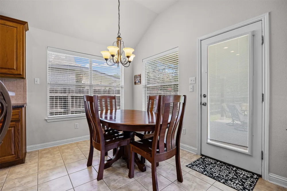 10125 Anahuac Trail Austin, TX 78747
