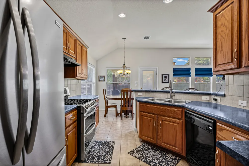 10125 Anahuac Trail Austin, TX 78747