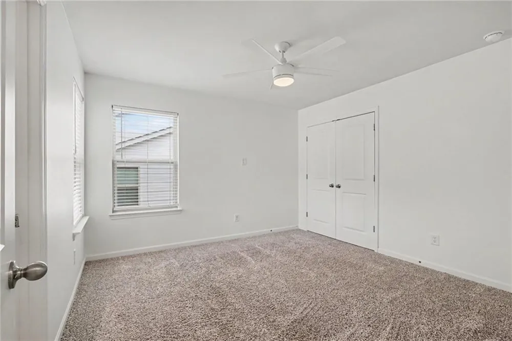 5473 Plain Field Lane Lilburn, GA 30047