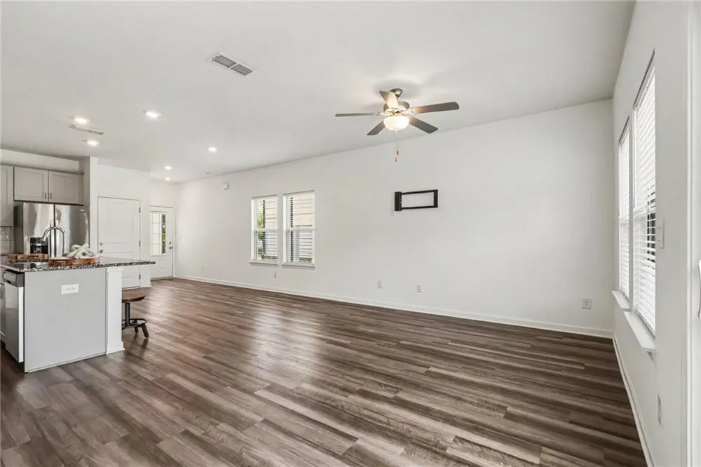 5473 Plain Field Lane Lilburn, GA 30047