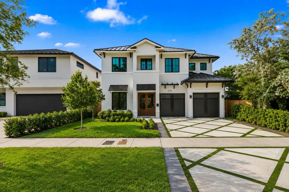 1016 SE 8th Street Fort Lauderdale, FL 33316