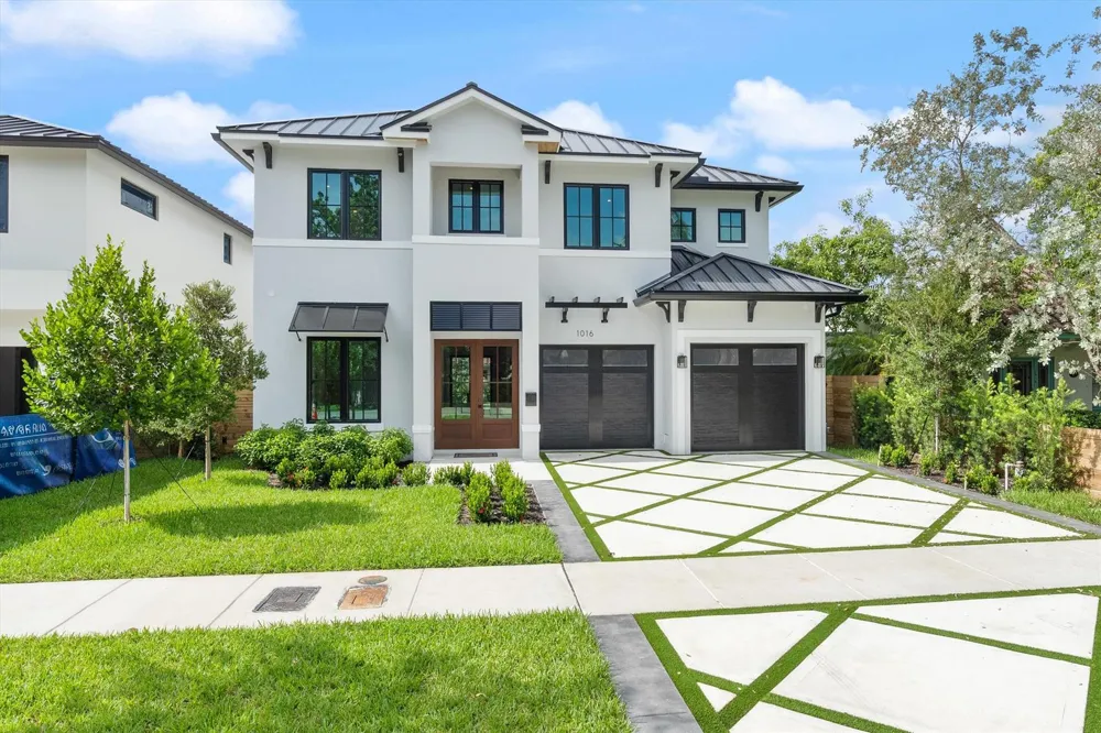 1016 SE 8th Street Fort Lauderdale, FL 33316