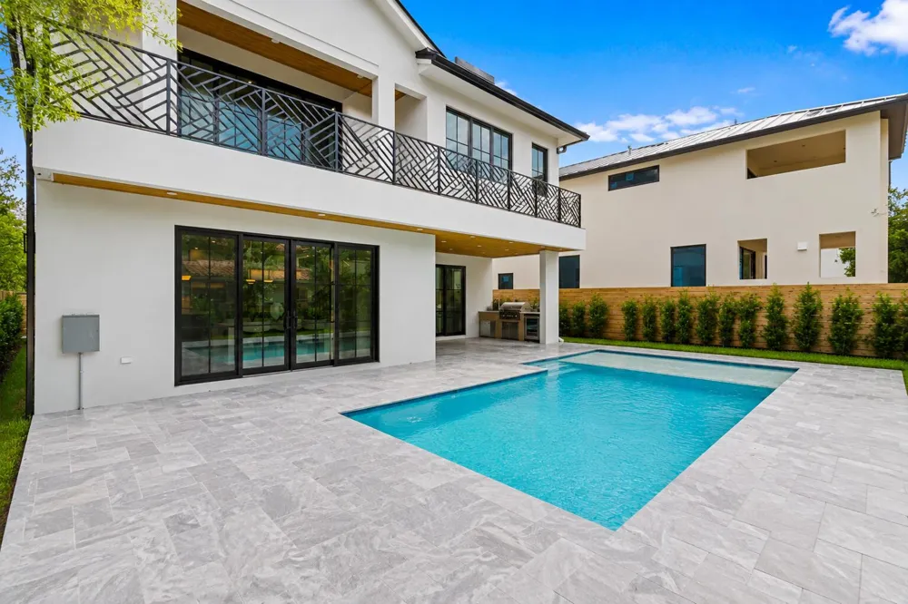 1016 SE 8th Street Fort Lauderdale, FL 33316
