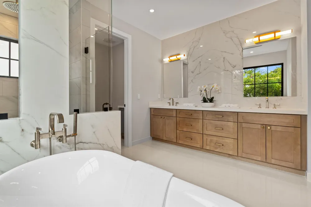 1016 SE 8th Street Fort Lauderdale, FL 33316