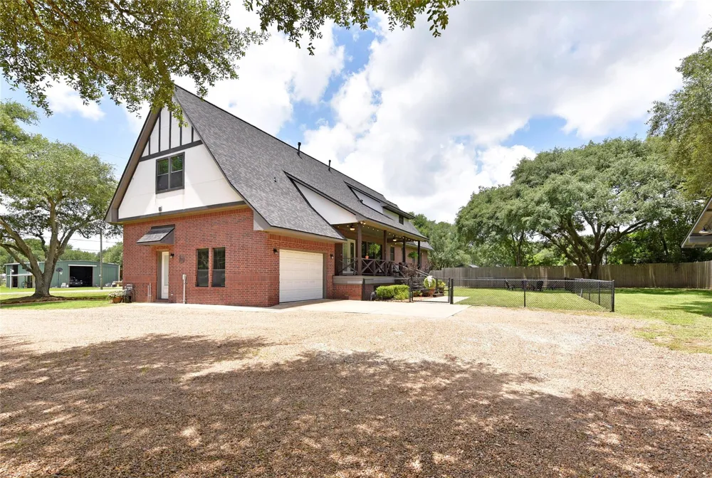 14323 Buffalo Street Needville, TX 77461