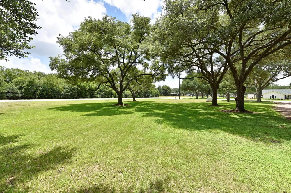 14323 Buffalo Street Needville, TX 77461