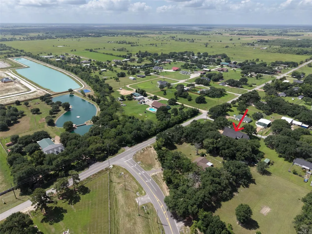 14323 Buffalo Street Needville, TX 77461