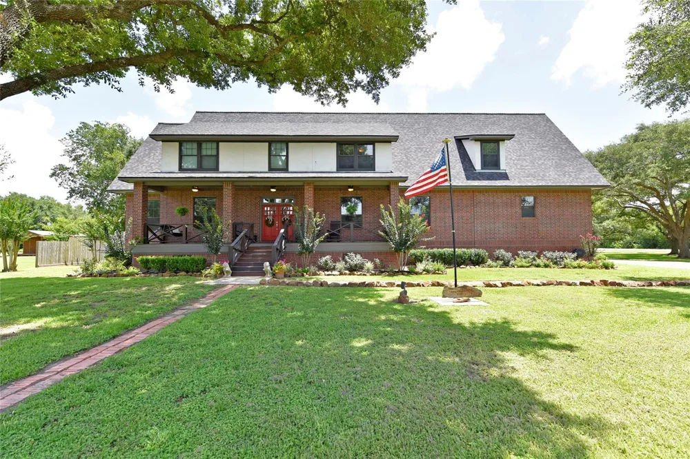 14323 Buffalo Street Needville, TX 77461