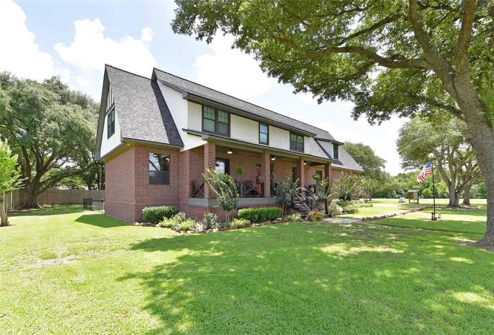 14323 Buffalo Street Needville, TX 77461