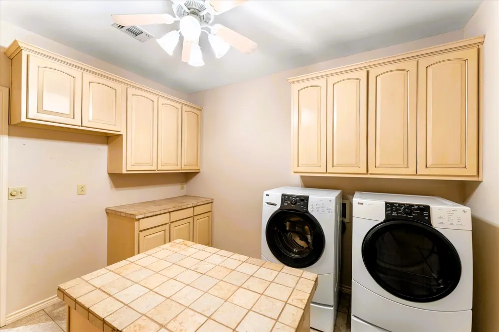 4940 Frontage Road Winfield, TX 75493