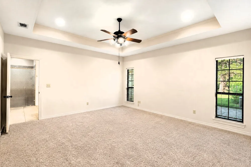 4940 Frontage Road Winfield, TX 75493