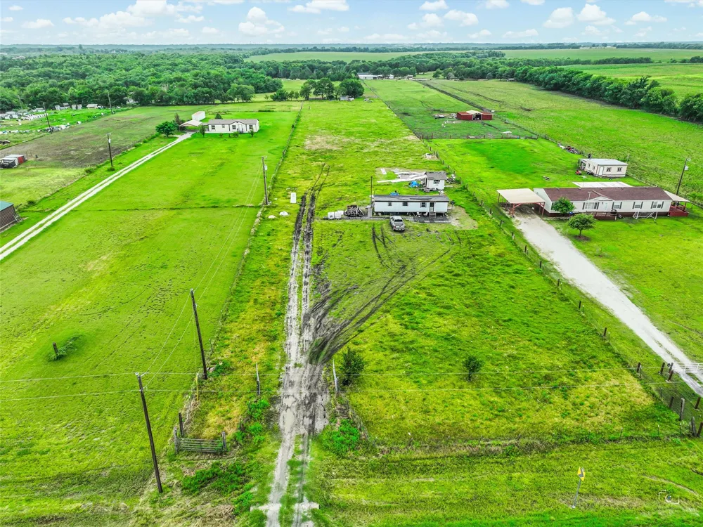 8300 FM 697 Whitewright, TX 75491