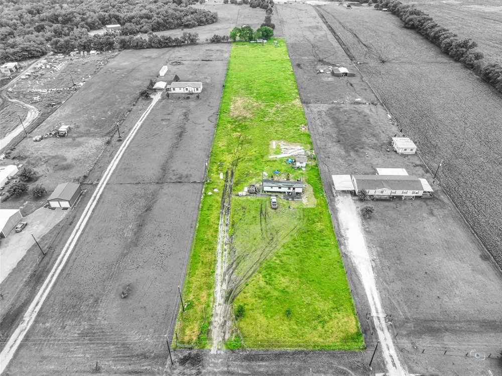 8300 FM 697 Whitewright, TX 75491