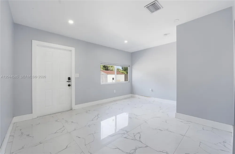 12475 NW 10th Ave North Miami, FL 33168