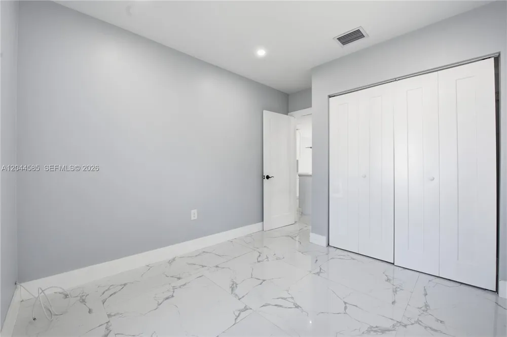 12475 NW 10th Ave North Miami, FL 33168