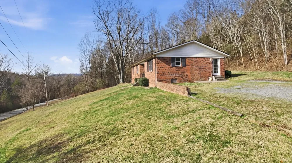 275 Lakeside Dr Carthage, TN 37030