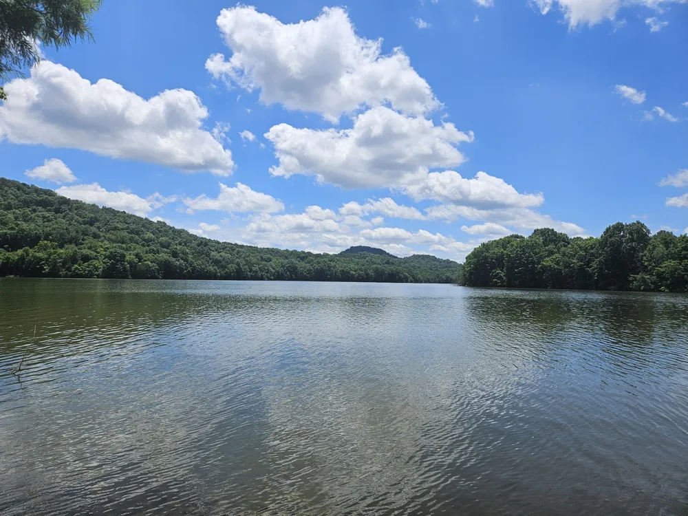 275 Lakeside Dr Carthage, TN 37030