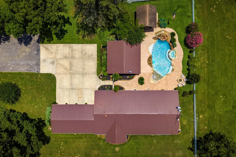 838 State Highway 150 New Waverly, TX 77358