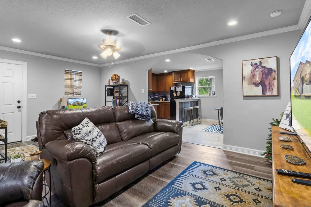 838 State Highway 150 New Waverly, TX 77358