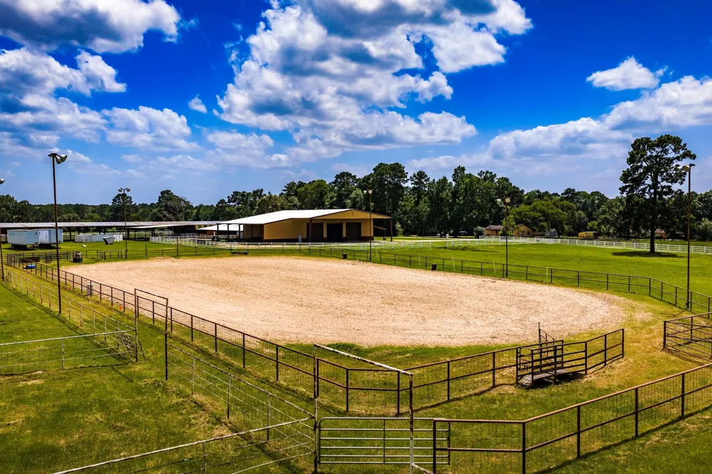 838 State Highway 150 New Waverly, TX 77358