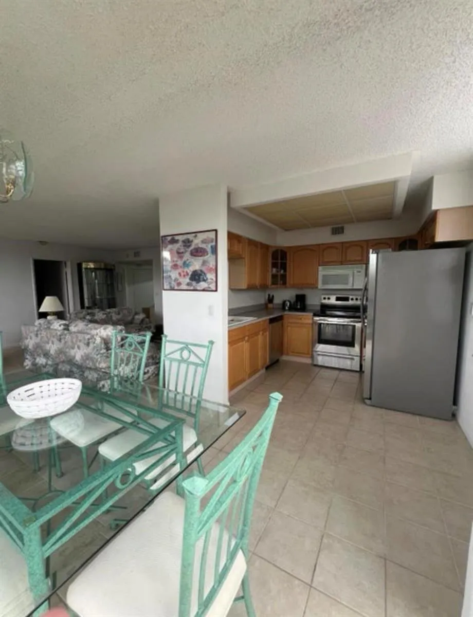 600 Egret Circle #7305 Delray Beach, FL 33444