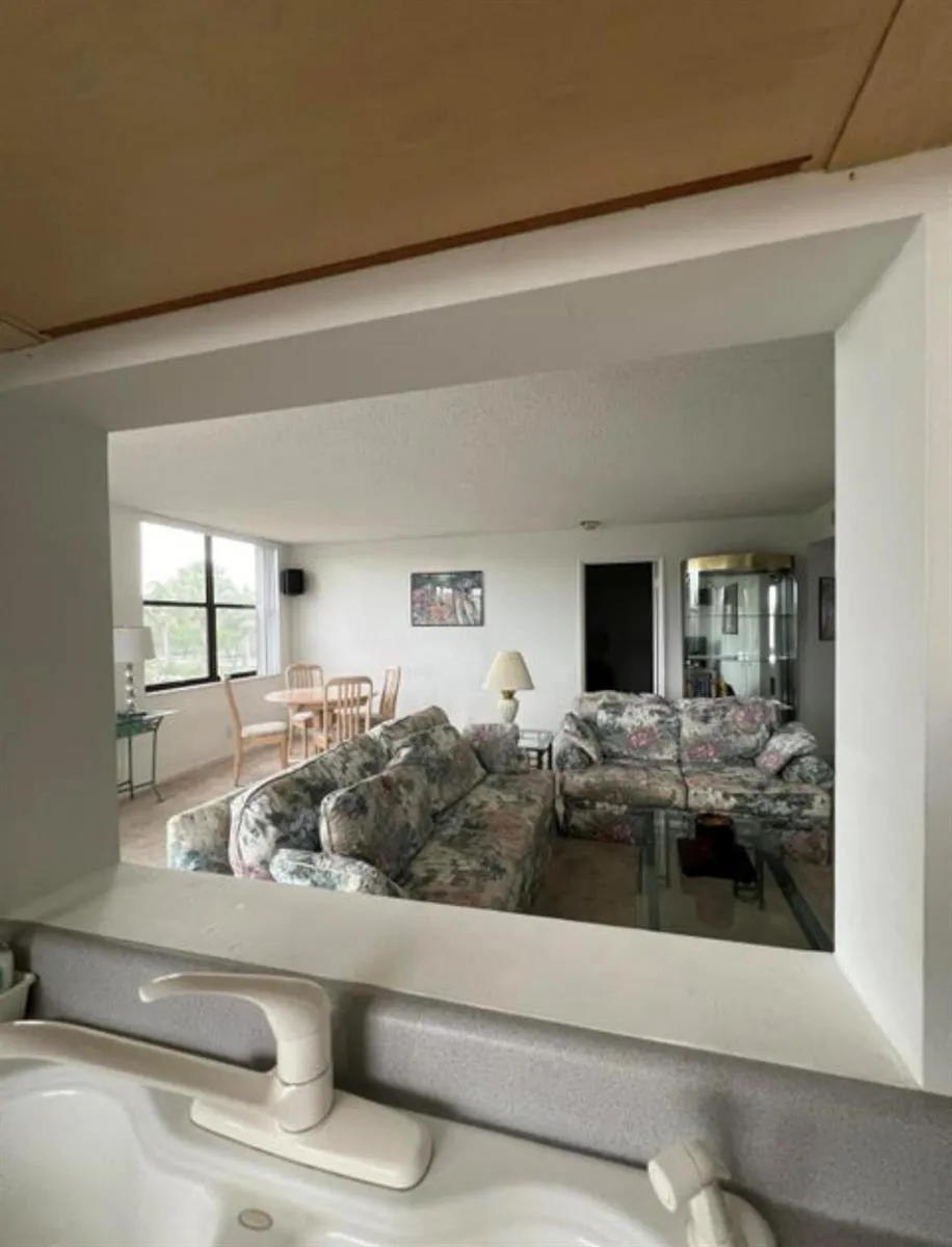 600 Egret Circle #7305 Delray Beach, FL 33444