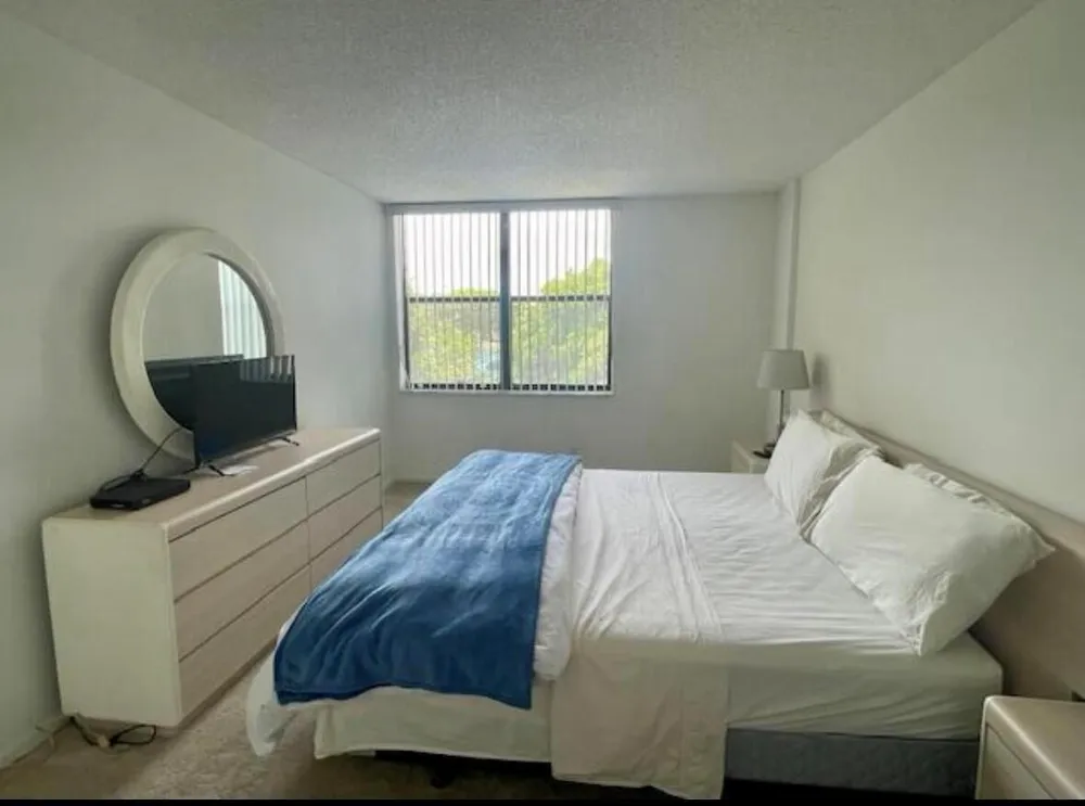 600 Egret Circle #7305 Delray Beach, FL 33444