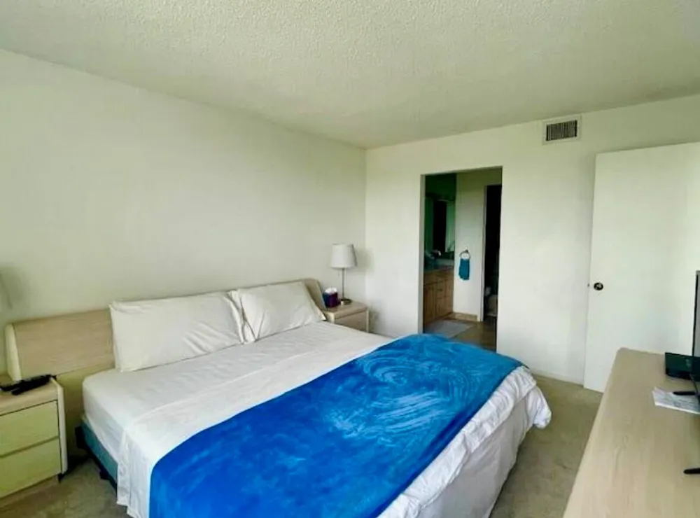 600 Egret Circle #7305 Delray Beach, FL 33444