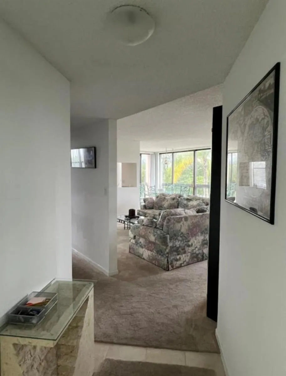 600 Egret Circle #7305 Delray Beach, FL 33444