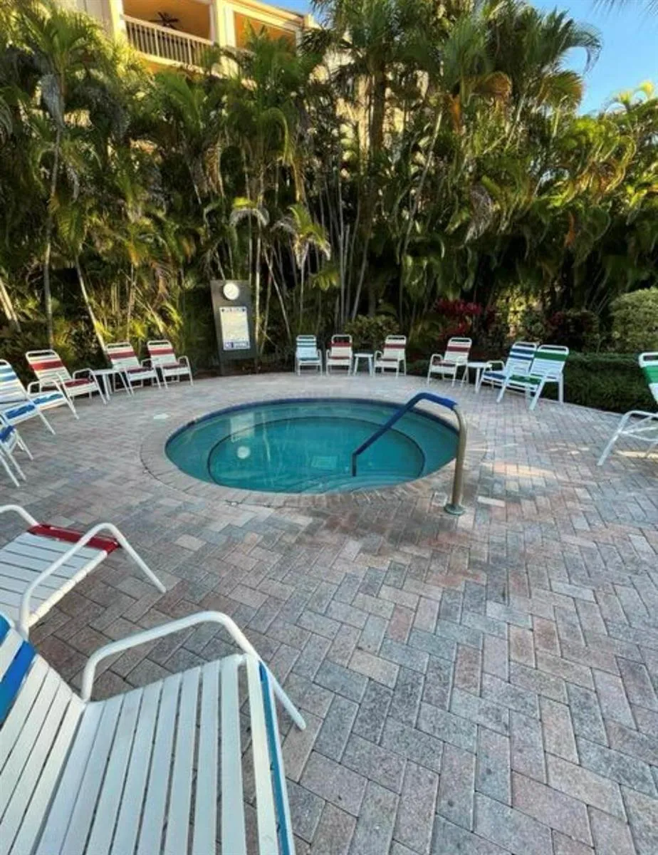 600 Egret Circle #7305 Delray Beach, FL 33444