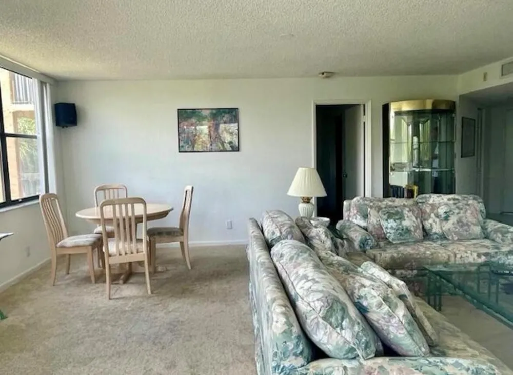 600 Egret Circle #7305 Delray Beach, FL 33444