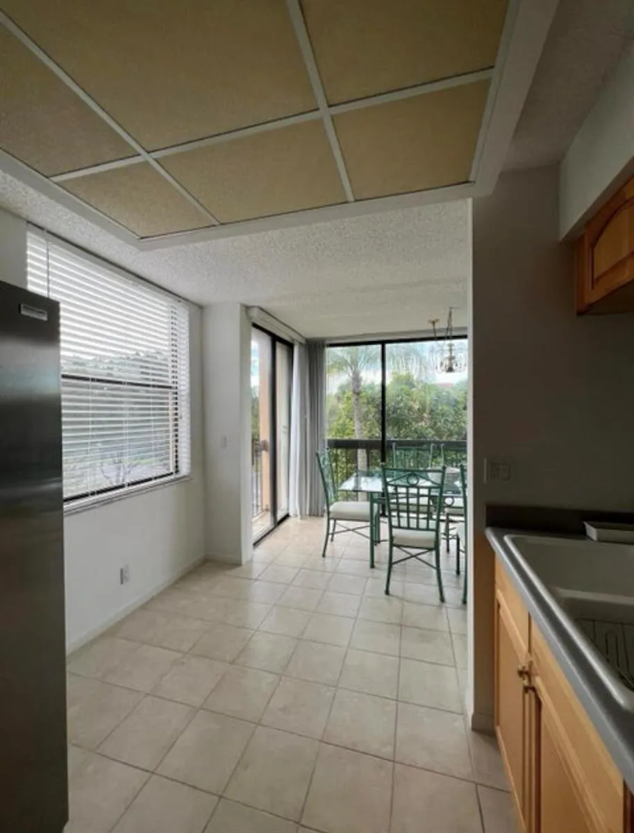 600 Egret Circle #7305 Delray Beach, FL 33444