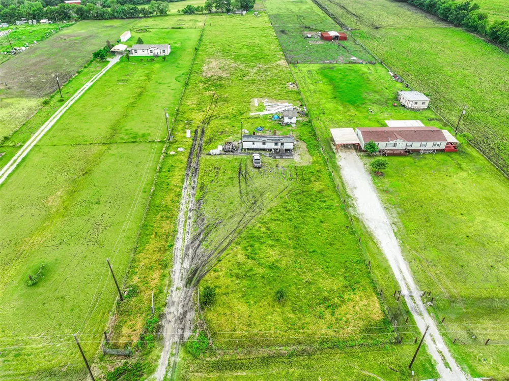 8300 FM 697 Whitewright, TX 75491