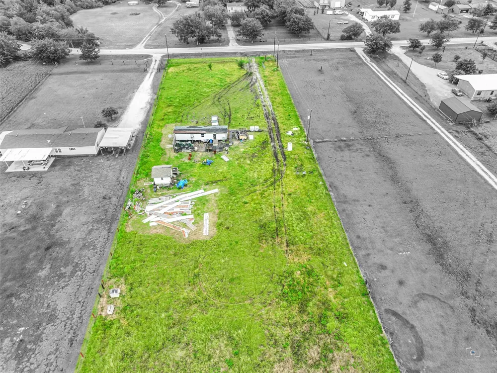 8300 FM 697 Whitewright, TX 75491