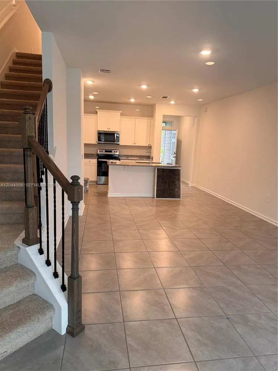 25 Redbud Rd Palm Coast, FL 32137