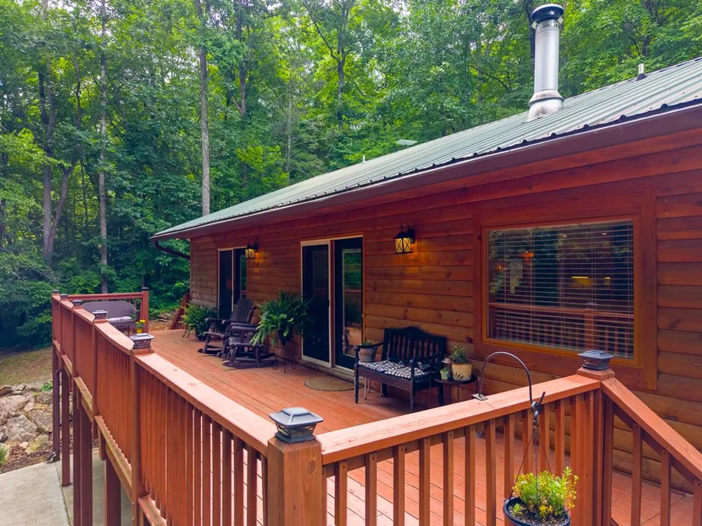 Cedar Creek Farm Rd Tuckasegee, NC 28783