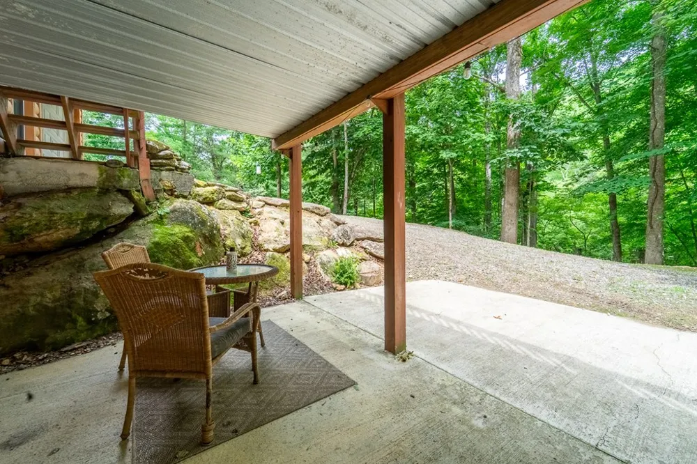 Cedar Creek Farm Rd Tuckasegee, NC 28783