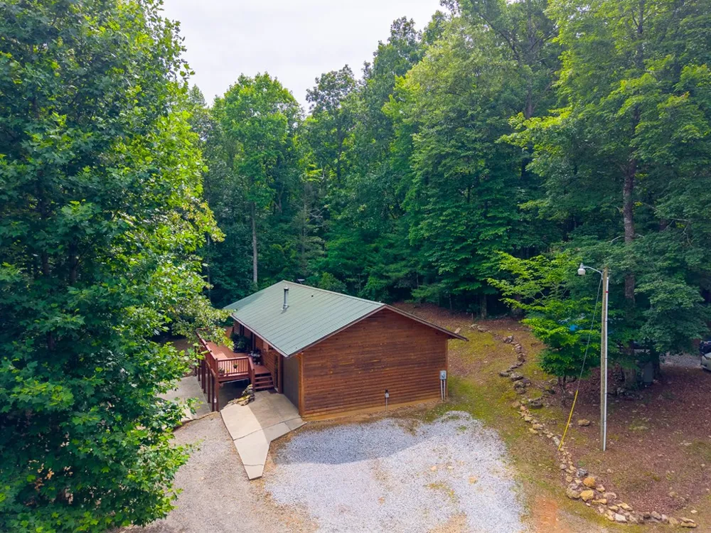Cedar Creek Farm Rd Tuckasegee, NC 28783