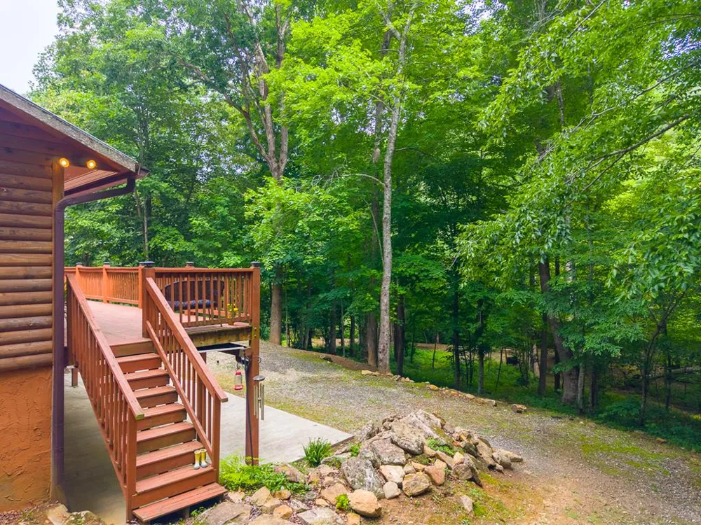 Cedar Creek Farm Rd Tuckasegee, NC 28783