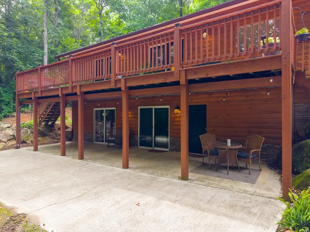 Cedar Creek Farm Rd Tuckasegee, NC 28783