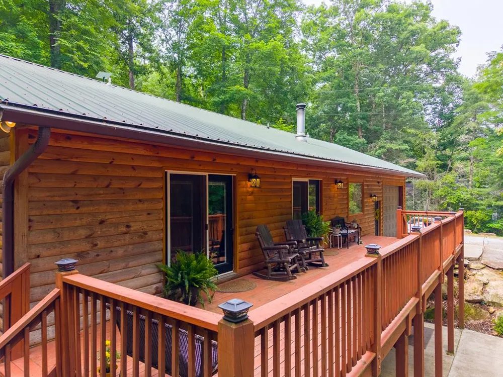 Cedar Creek Farm Rd Tuckasegee, NC 28783