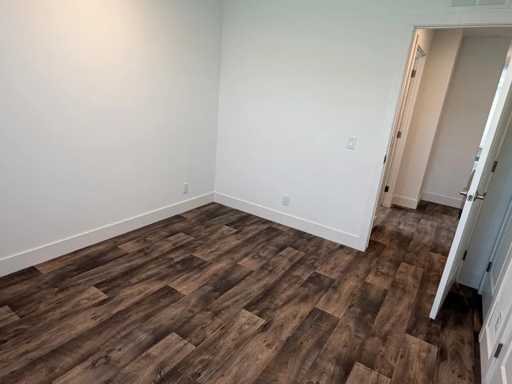 1611 6th Avenue E #A6 Alexandria, MN 56308