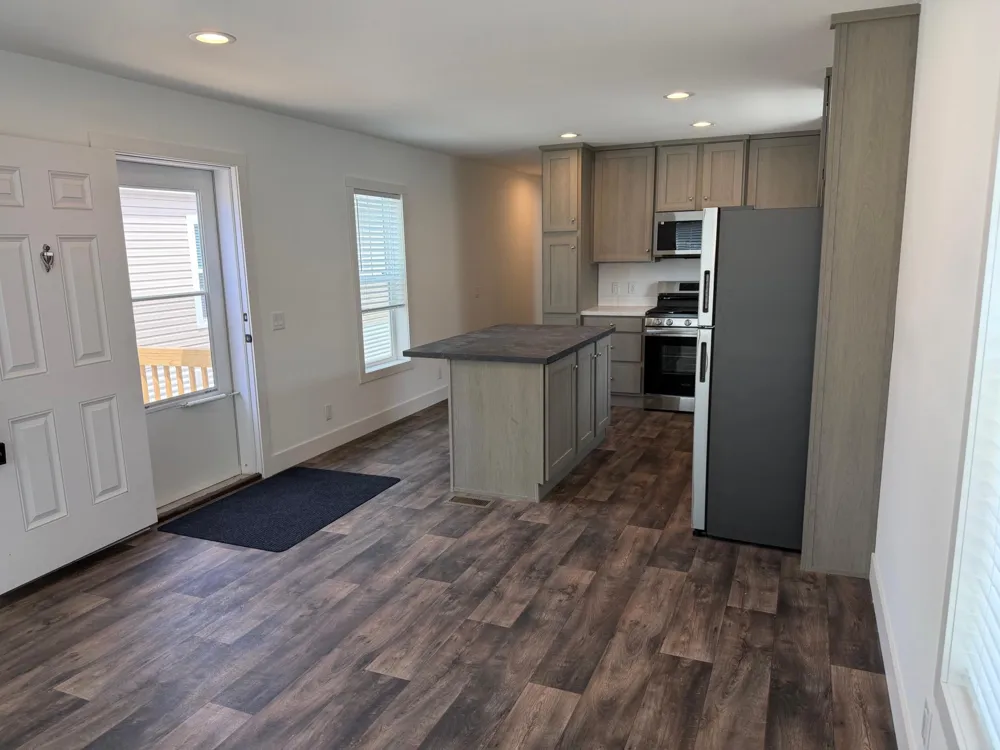1611 6th Avenue E #A6 Alexandria, MN 56308