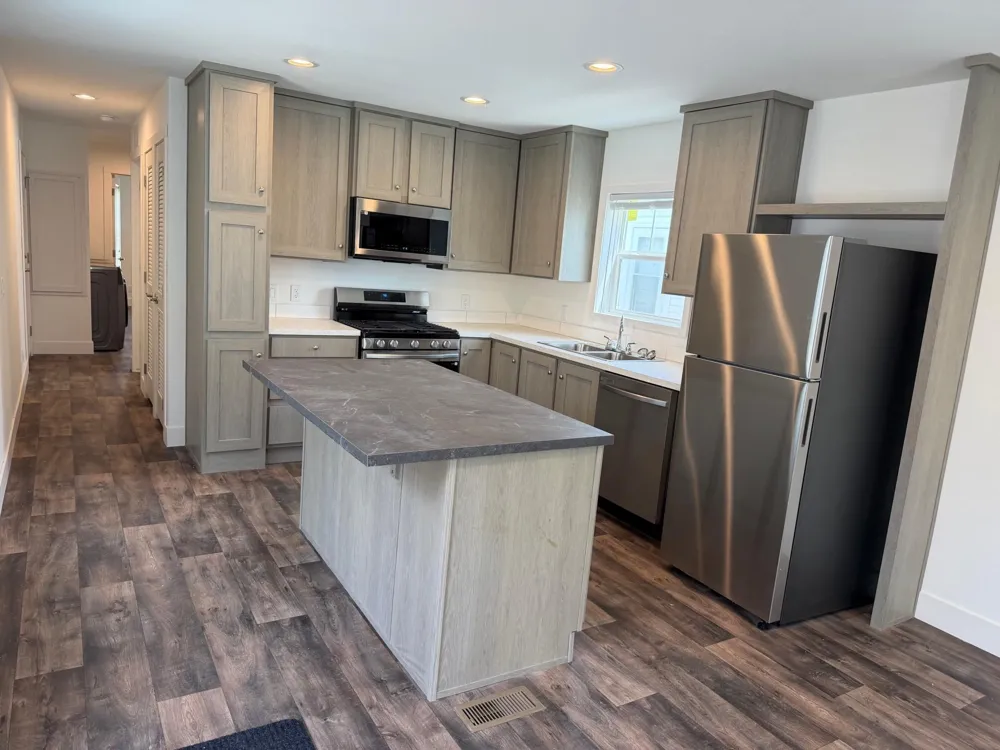 1611 6th Avenue E #A6 Alexandria, MN 56308