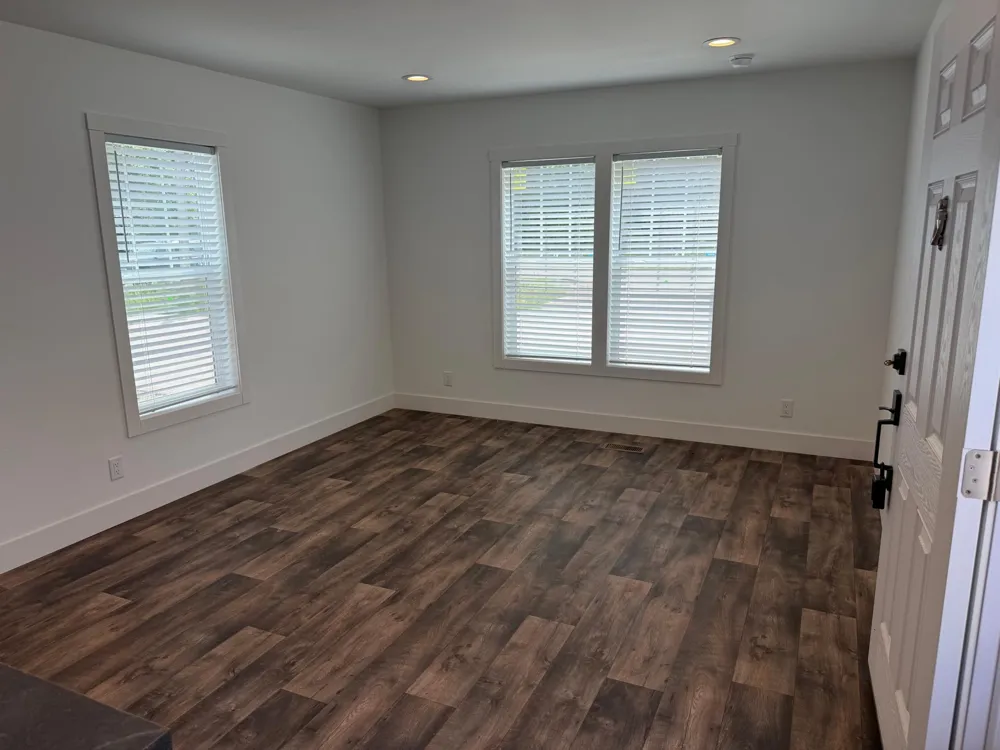 1611 6th Avenue E #A6 Alexandria, MN 56308
